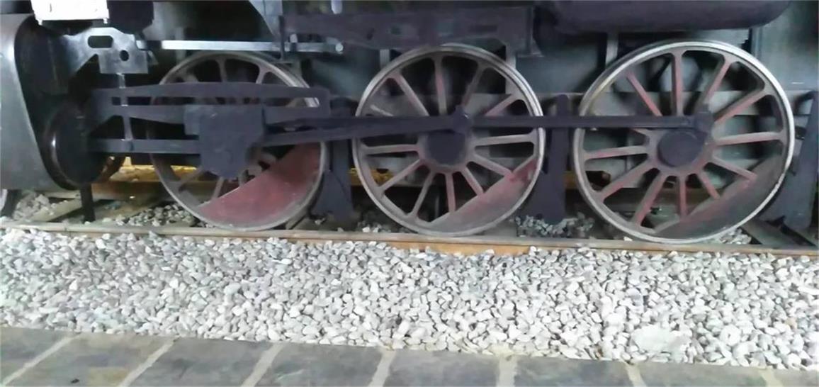 芒康县蒸汽火车模型